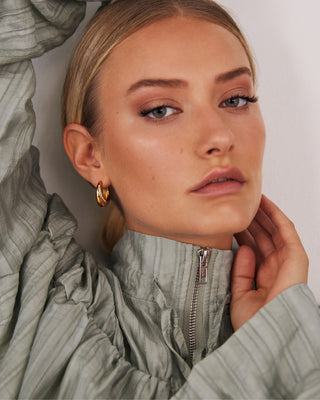 On View earrings